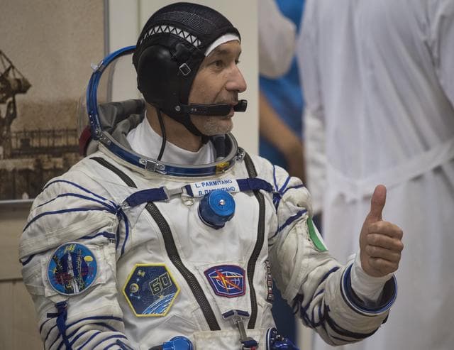 NASA image: Expedition 60 Preflight