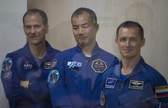 NASA image: Expedition 60 Preflight