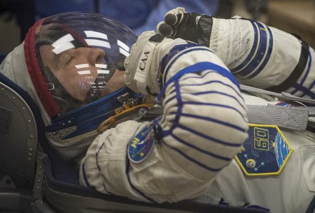 NASA image: Expedition 60 Preflight