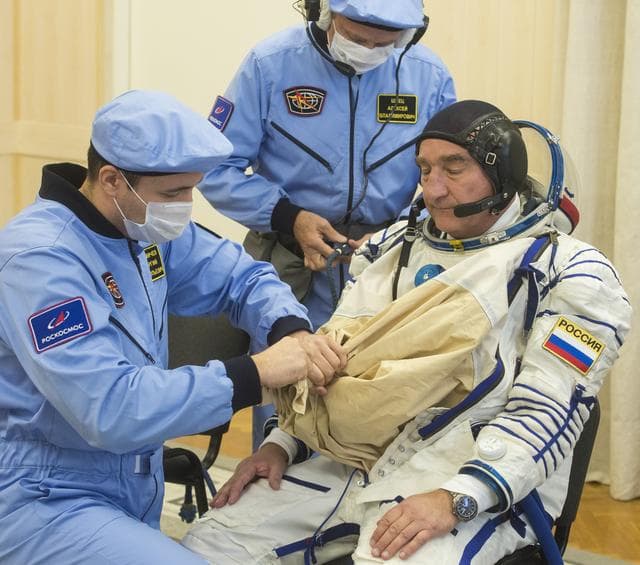 NASA image: Expedition 60 Preflight