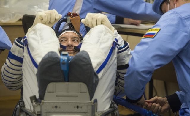 NASA image: Expedition 60 Preflight