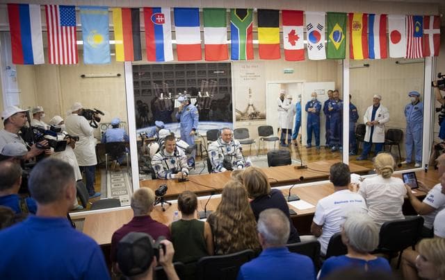 NASA image: Expedition 60 Preflight