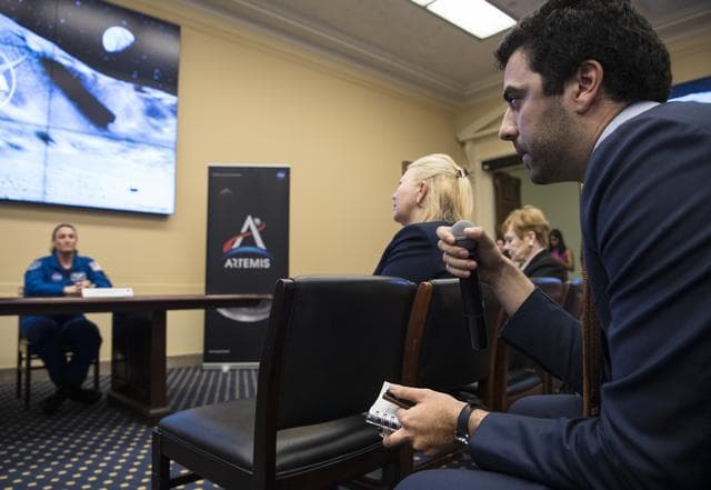 NASA image: Women's Caucus Event on Artemis