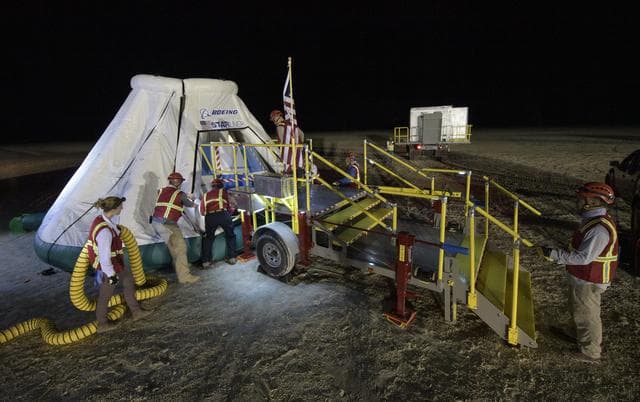 NASA image: Boeing CST-100 Starliner Landing Rehearsals