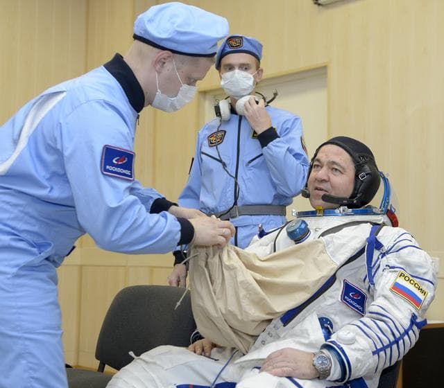NASA image: Expedition 61 Preflight