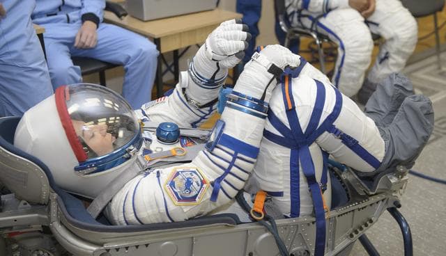 NASA image: Expedition 61 Preflight