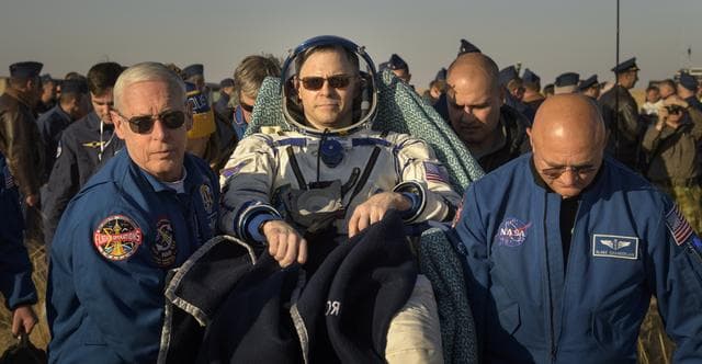 NASA image: Expedition 60 Soyuz MS-12 Landing