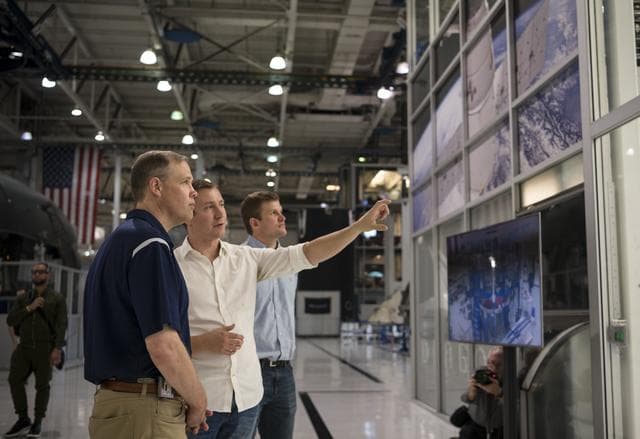 NASA image: NASA Administrator Visits SpaceX HQ