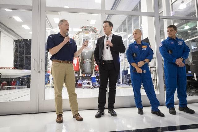 NASA image: NASA Administrator Visits SpaceX HQ