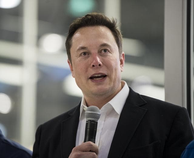 NASA image: NASA Administrator Visits SpaceX HQ