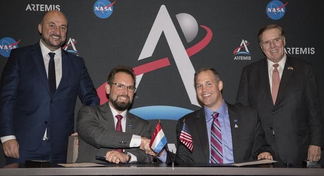 NASA image: 70th International Astronautical Congress