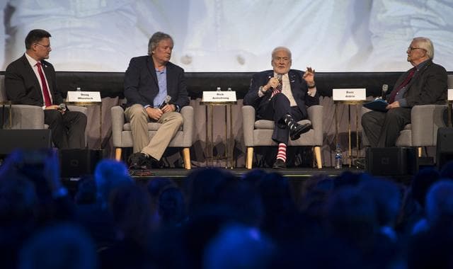 NASA image: 70th International Astronautical Congress