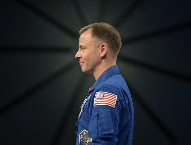 NASA image: Astronauts McClain and Hague at NASM