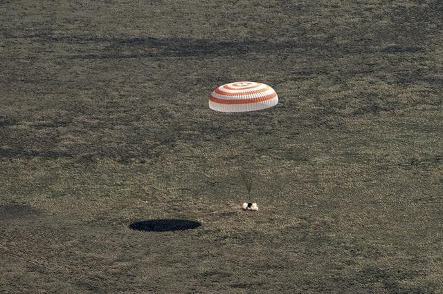 Expedition 62 Soyuz Landing