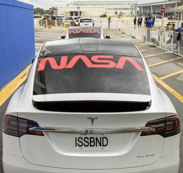 NASA image: SpaceX Demo-2 Crew Walkout