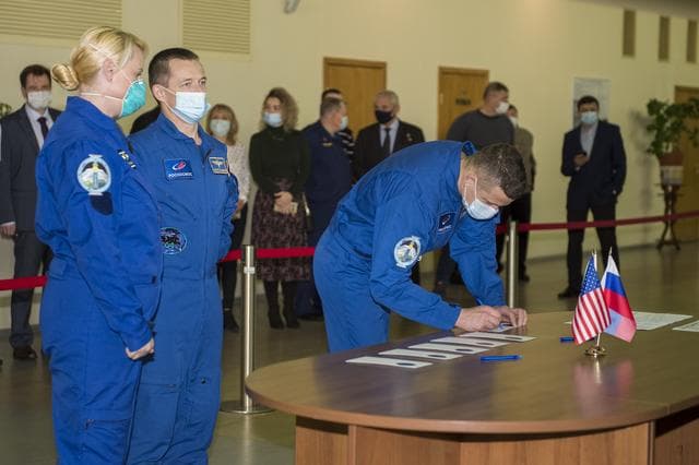 NASA image: Expedition 64 Crew Qualification Exams