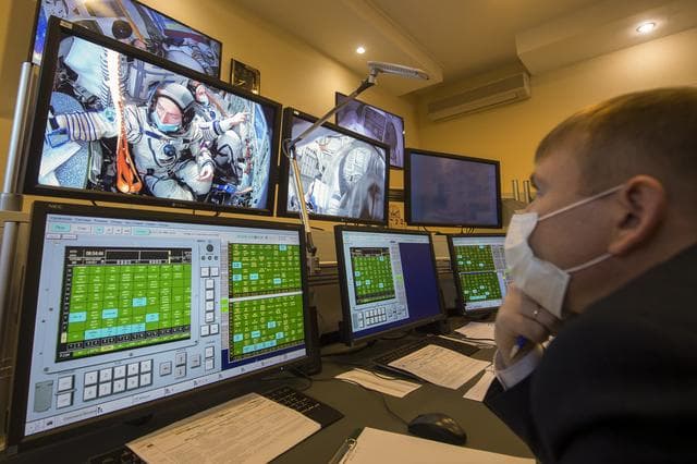 NASA image: Expedition 64 Crew Qualification Exams
