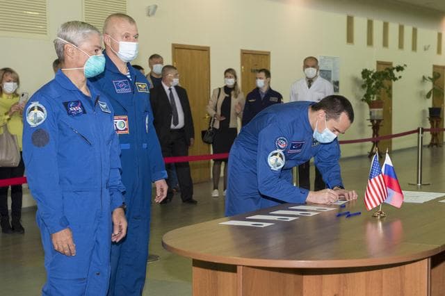 NASA image: Expedition 64 Crew Qualification Exams