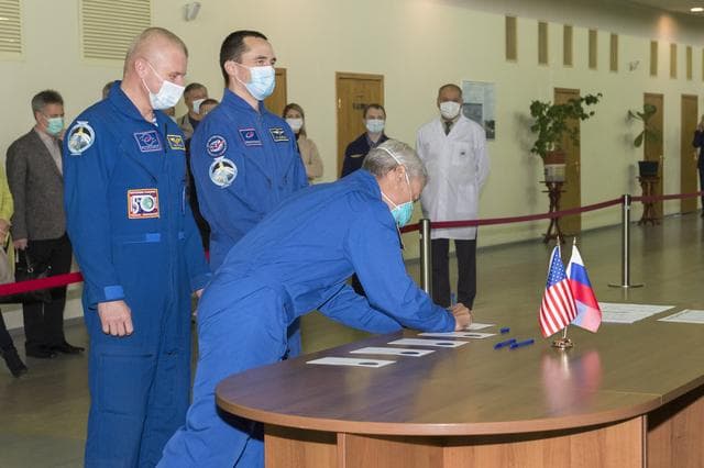 NASA image: Expedition 64 Crew Qualification Exams
