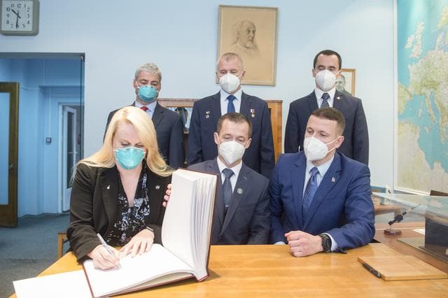NASA image: Expedition 64 Crew Guest Book Signing