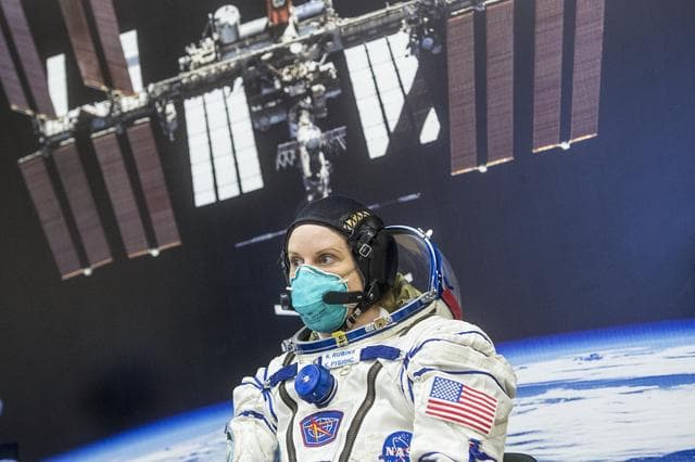 NASA image: Expedition 64 Preflight