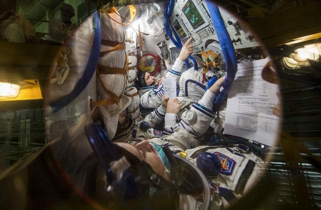 NASA image: Expedition 64 Preflight