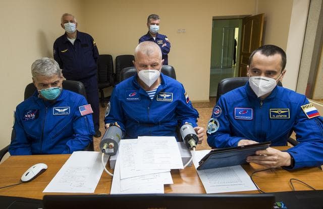 NASA image: Expedition 64 Preflight