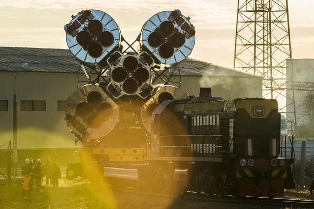 NASA image: Expedition 64 Soyuz Rollout