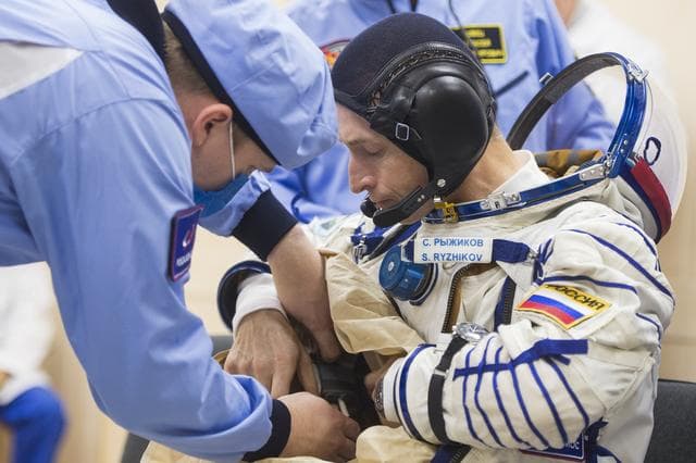 NASA image: Expedition 64 Preflight