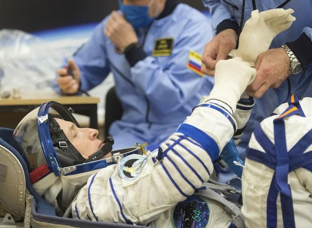 NASA image: Expedition 64 Preflight