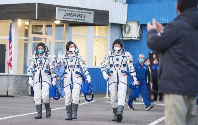 NASA image: Expedition 64 Preflight