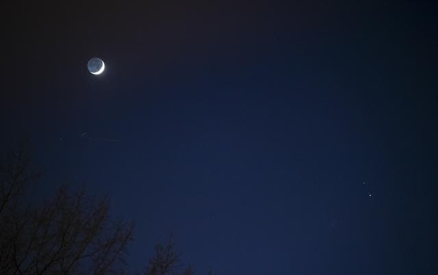 NASA image: Saturn and Jupiter Conjunction