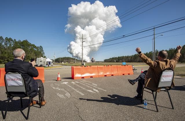NASA image: Second Hot Fire Test of SLS Rocket Core Stage