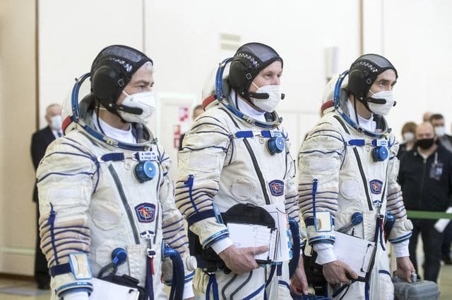 NASA image: Expedition 65 Crew Qualification Exams