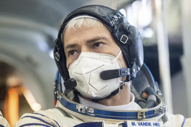 NASA image: Expedition 65 Crew Qualification Exams