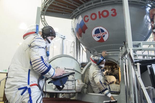 NASA image: Expedition 65 Crew Qualification Exams
