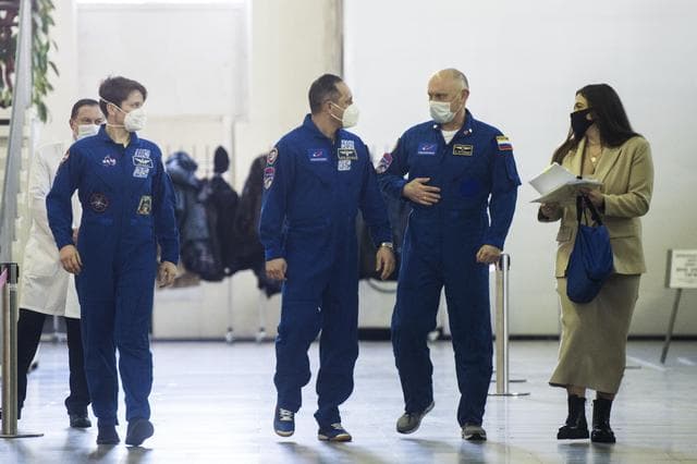 NASA image: Expedition 65 Crew Qualification Exams