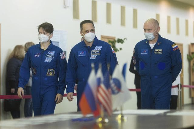 NASA image: Expedition 65 Crew Qualification Exams
