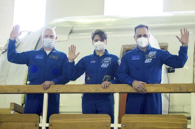 NASA image: Expedition 65 Crew Qualification Exams