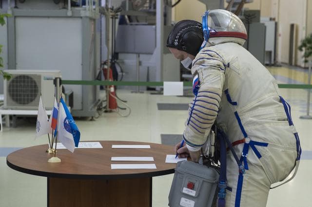 NASA image: Expedition 65 Crew Qualification Exams