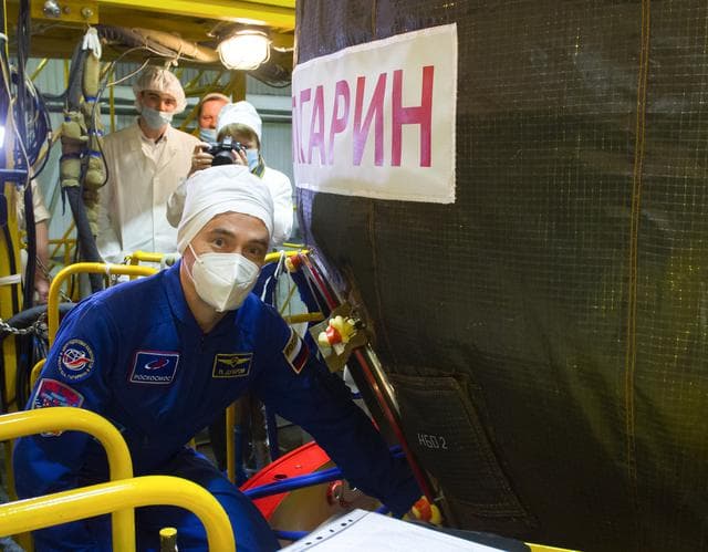 NASA image: Expedition 65 Preflight