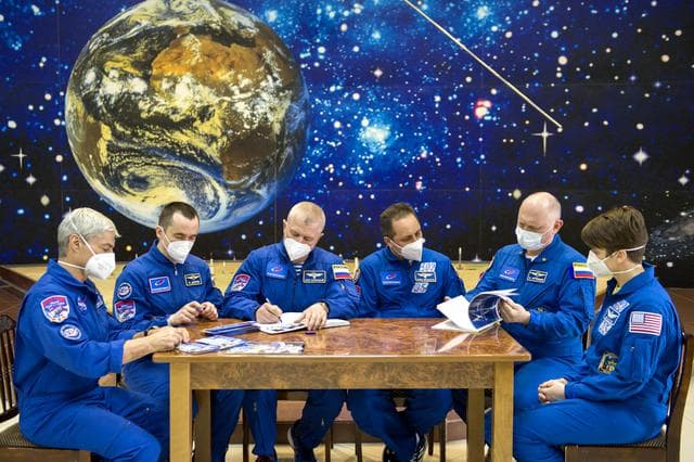 NASA image: Expedition 65 Preflight