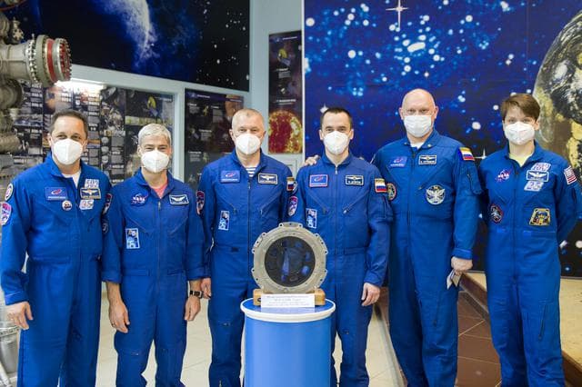NASA image: Expedition 65 Preflight