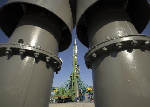 NASA image: Expedition 65 Soyuz Rollout