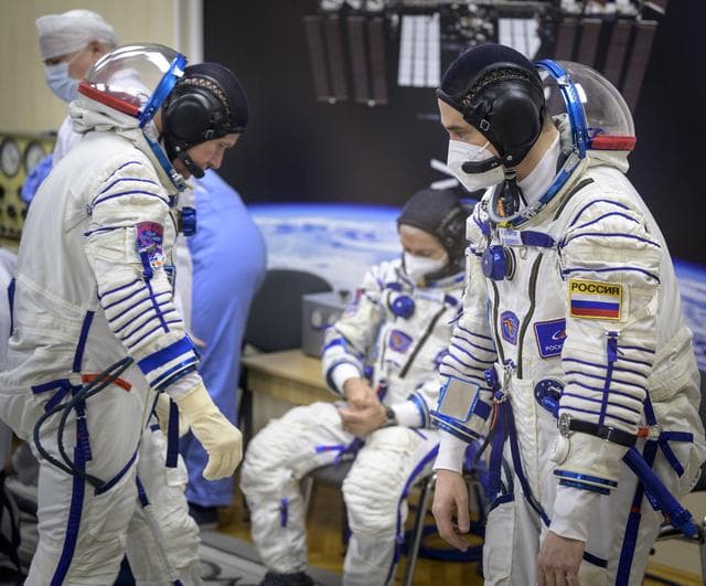NASA image: Expedition 65 Preflight