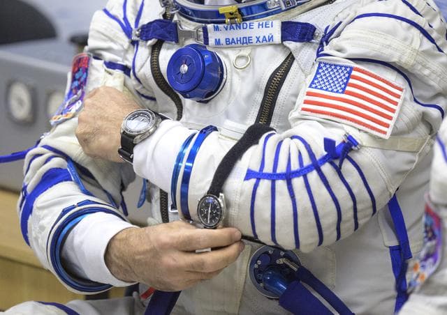 NASA image: Expedition 65 Preflight