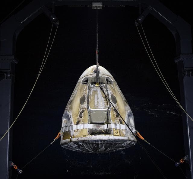 NASA image: NASA’s SpaceX Crew-1 Splashdown