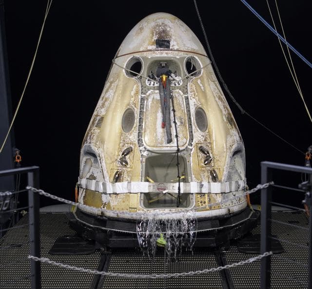 NASA image: NASA’s SpaceX Crew-1 Splashdown