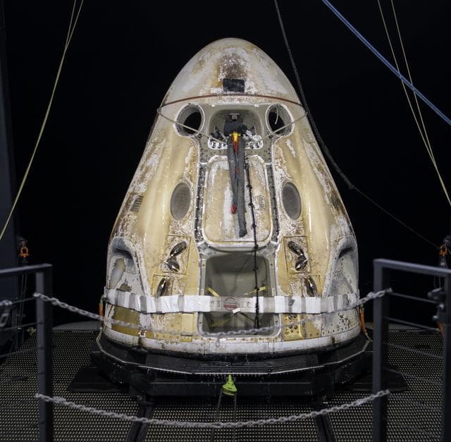 NASA image: NASA’s SpaceX Crew-1 Splashdown