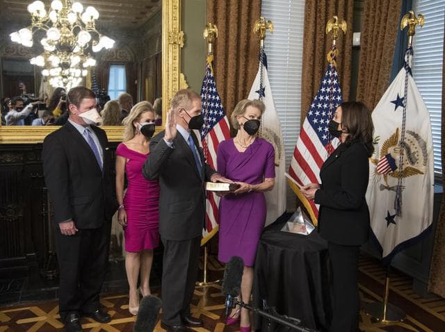 NASA image: NASA Administrator Bill Nelson Swearing-In Ceremony